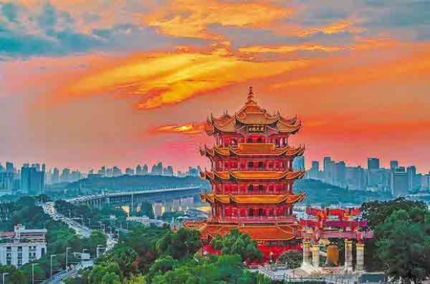 黄鹤楼迎来重建开放40周年