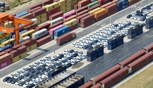 安徽省进出口总值首次突破万亿大关